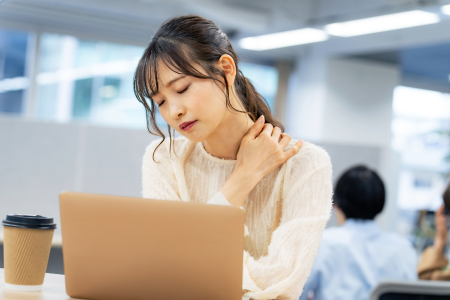 デスクワーク、肩こり